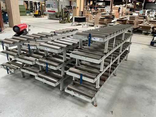 Set of 16 roller conveyors