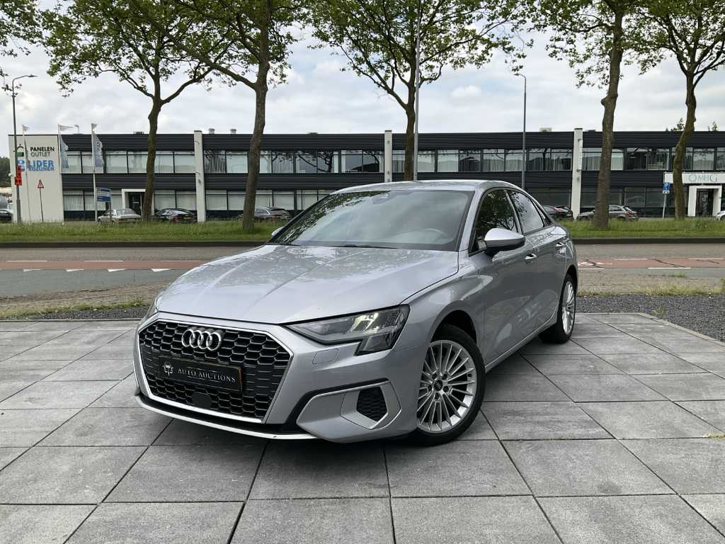 Audi A3 Limousine 35 TDI Pro Line Automaat 2021 Keyless Stoelverwarming Carplay Adaptive LED DAB, R-951-DR