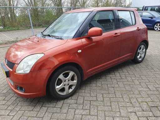 Suzuki Swift 1.3 Shogun, 53-XB-GH
