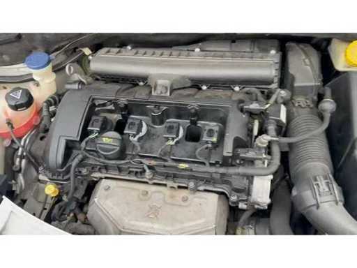 cdfb4290-2f0d-4762-b8c3-1fcdffd44f98.mp4