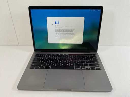 Apple MacBook Pro 13", QuadCore i5, 16GB RAM, 500GB NVMe Laptop