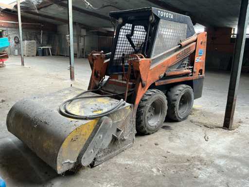 Toyota 38DK5 Schranklader