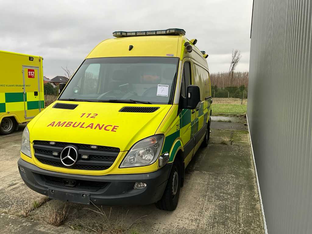Mercedes Sprinter 319/CDI/3.8 Ambulans