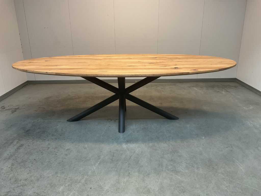 Dining room table 260 cm