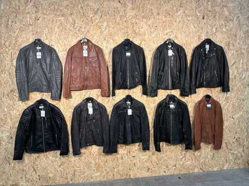 Jachete din piele Goosecraft (10x)