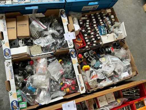 Batch of various switching materials