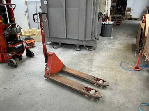 BT BTL 2000 Ręczny hydrauliczny podnośnik paletowy