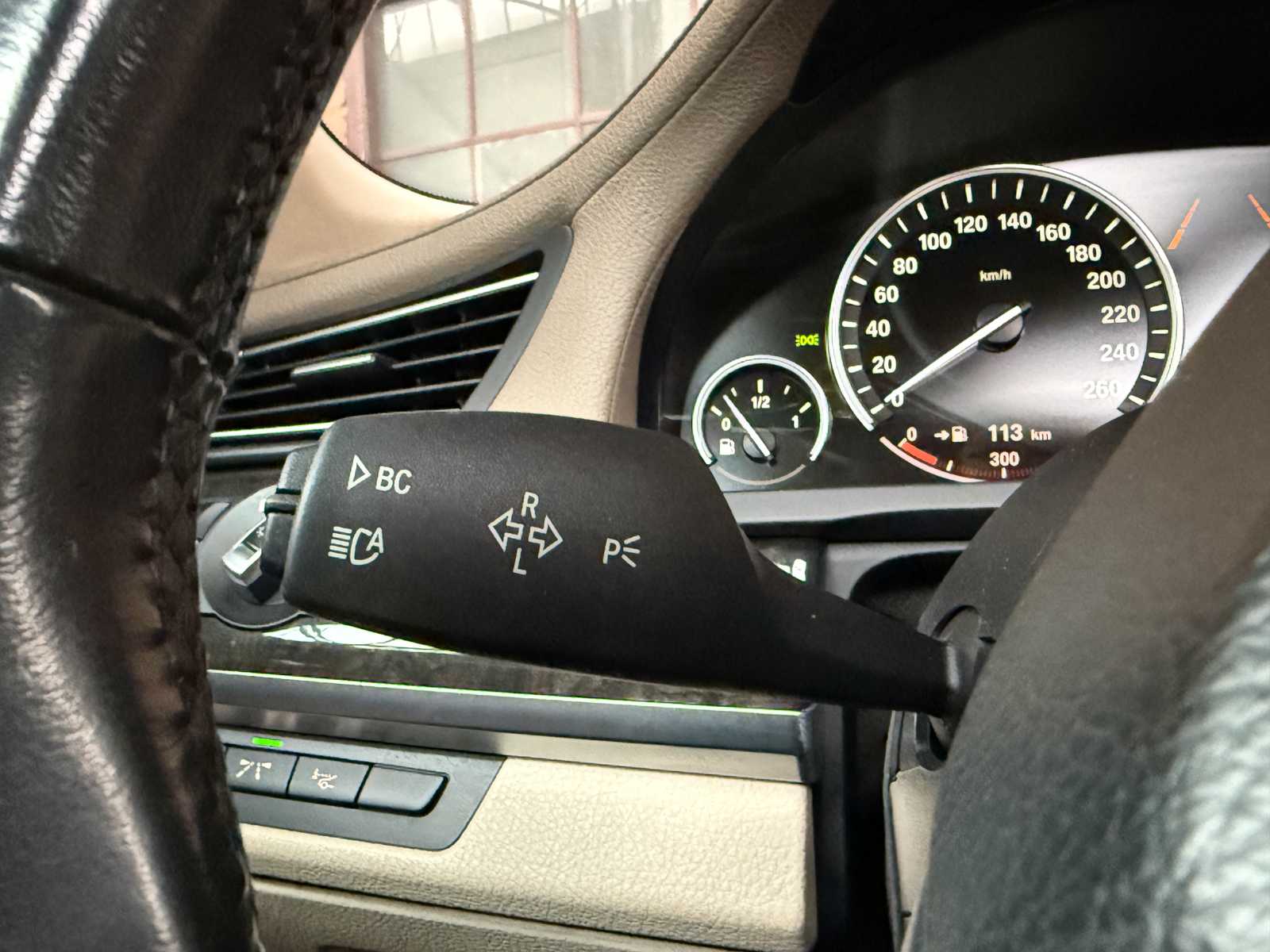 BMW 750i xDrive High 4.4 V8 Executive 408pk 2010 7-Serie, L-524-ZV