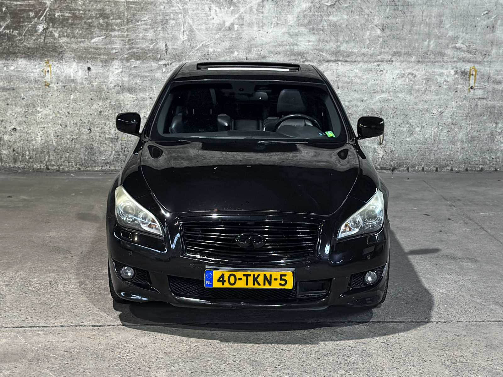 Infiniti M 37 S Premium 320pk 2010, 40-TKN-5