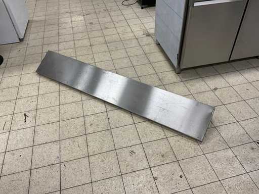 Étagère en acier inoxydable à suspendre sur la table