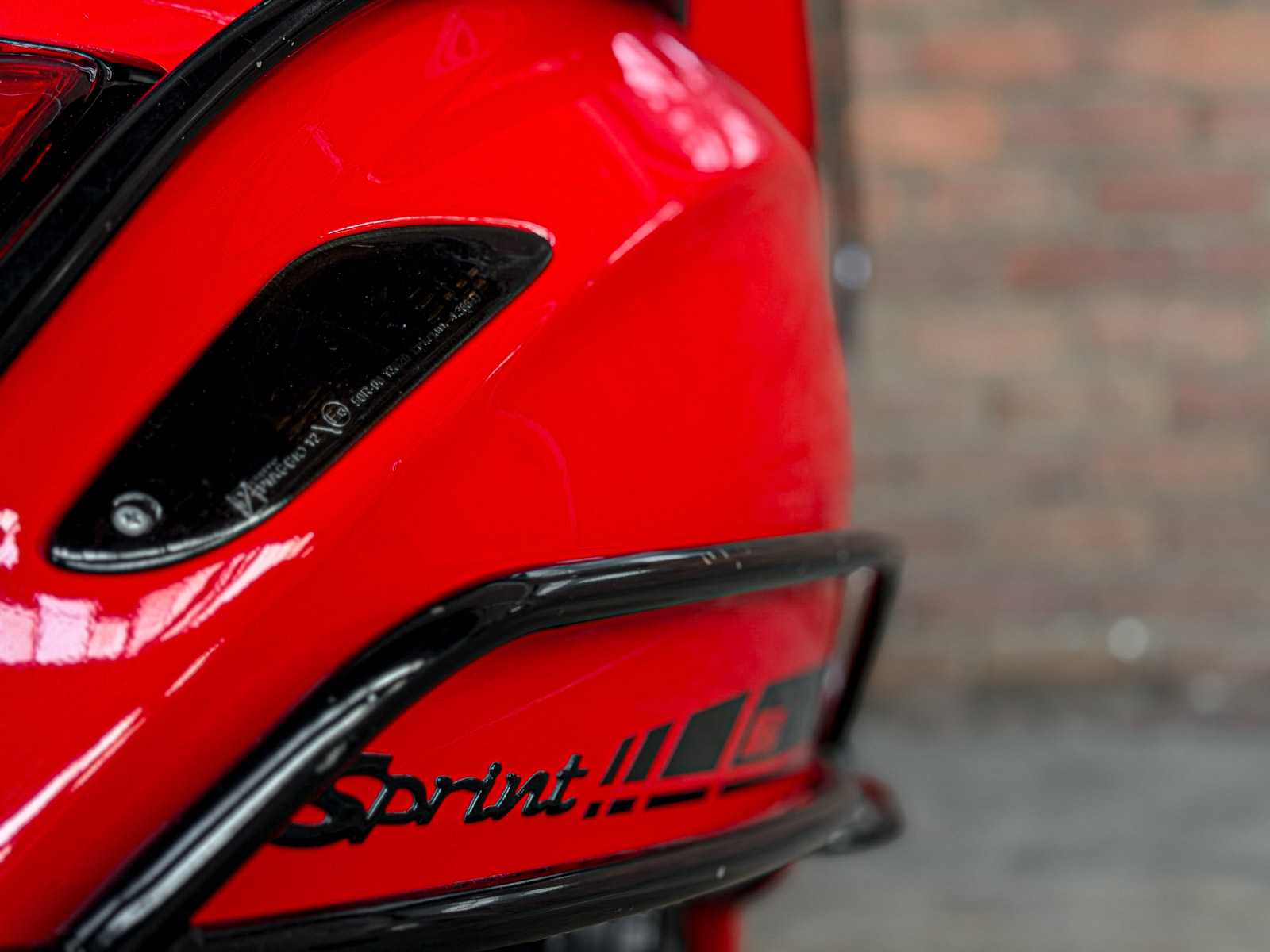 Piaggio Vespa Primavera 2021 Scooter, FJD-24-V