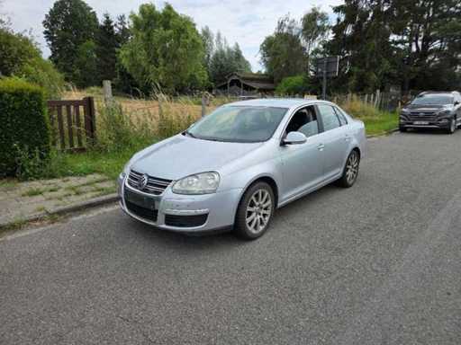Volkswagen Jetta voiture de tourisme 2008