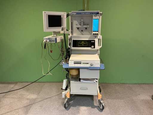 Aparat de anestezie Drager Cato cu monitor PM8060 și accesorii