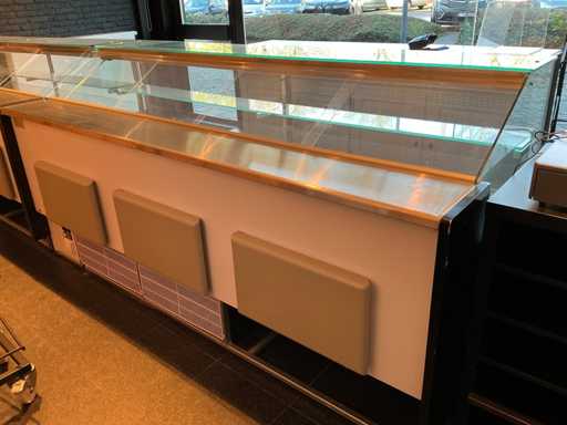Frilixa - Stuart EST - Koelvitrine bakkerij