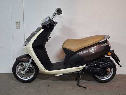 Peugeot Vivacity Sixties 25 km moped în patru timpi