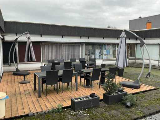 Complete terrace set