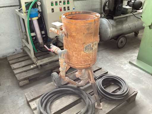 SEVCO Sandblasting Machine