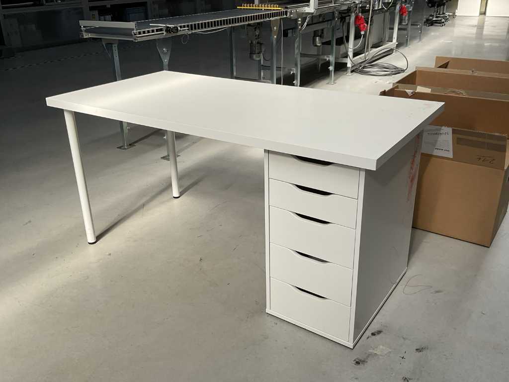 Office table (12x)