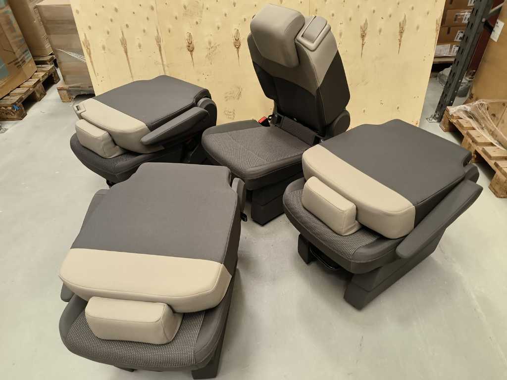 Volkswagen - Multivan T7 - fotele - Volkswagen Multivan T7 fotele