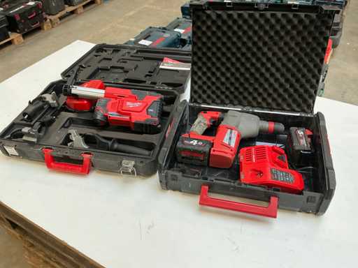 Milwaukee-Batteriewerkzeug (2x)