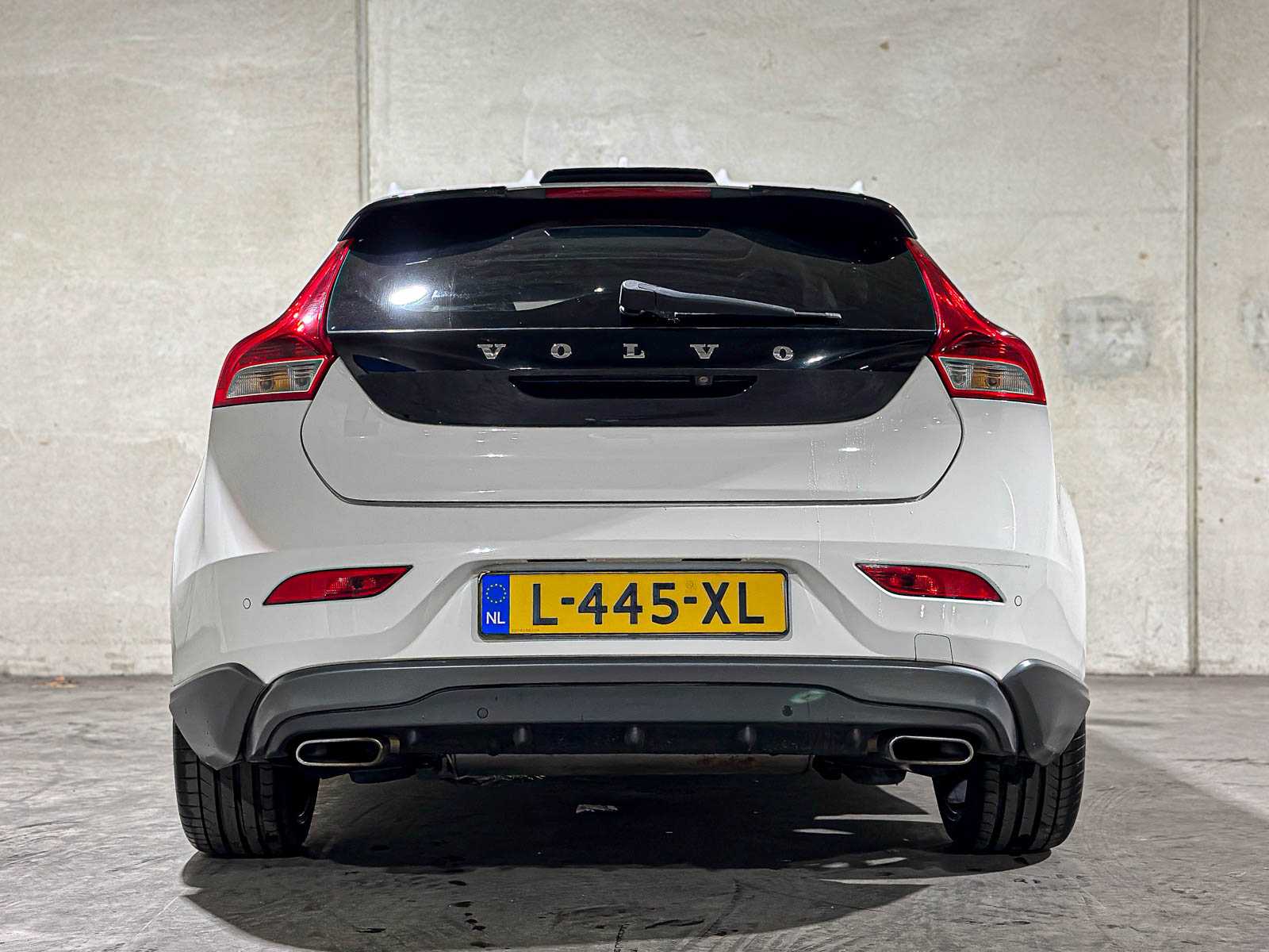 Volvo V40 2.0 D3 Summum 148pk 2012, L-445-XL