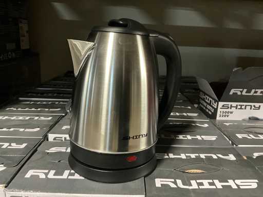 Shiny 2 L Kettle (135x)