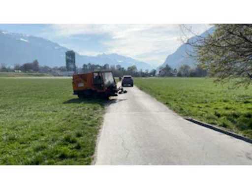 6b09e853-f6fc-4b75-bee6-6e4da0cc454f.mp4