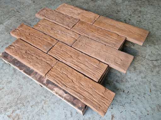 Betonnen houtlook tegels (ca.100 st)