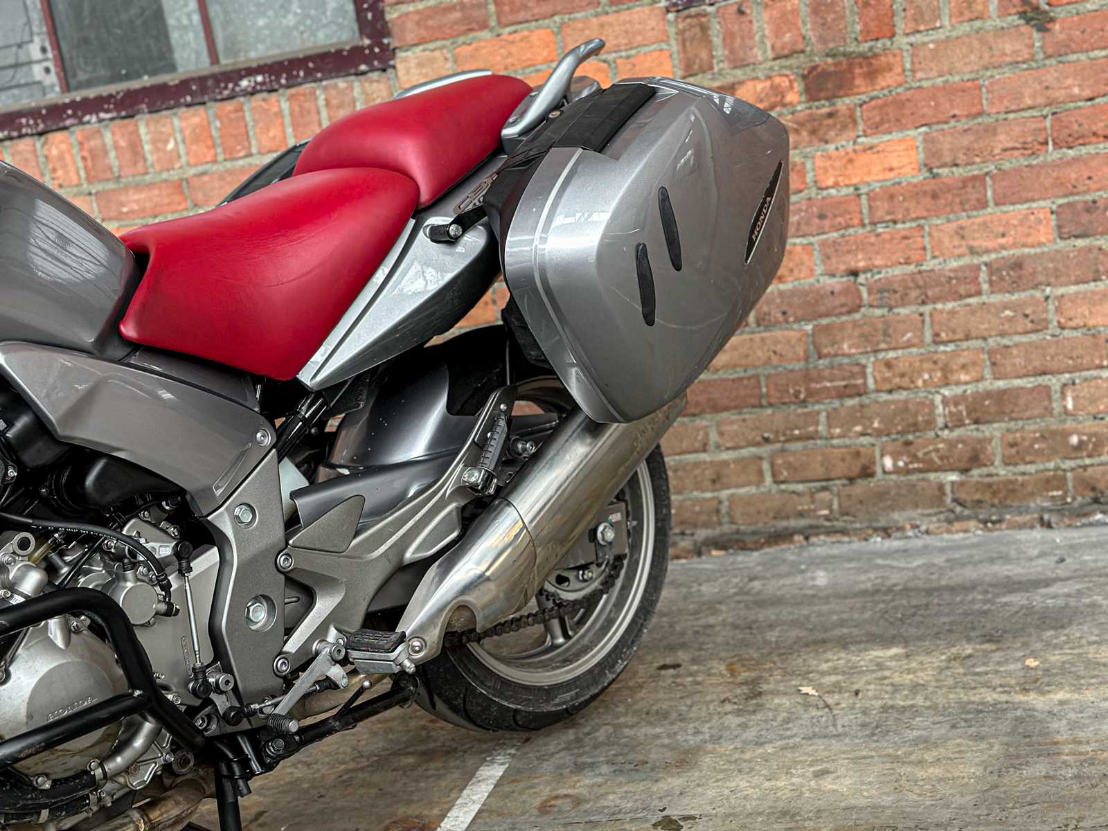 Honda Tour CBF 1000 Tophalf 120pk 2009, 93-MG-TJ