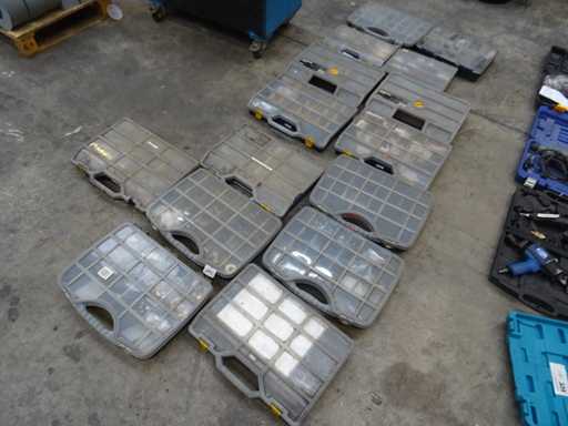 Sortimentskoffer mit Inhalt (15x)