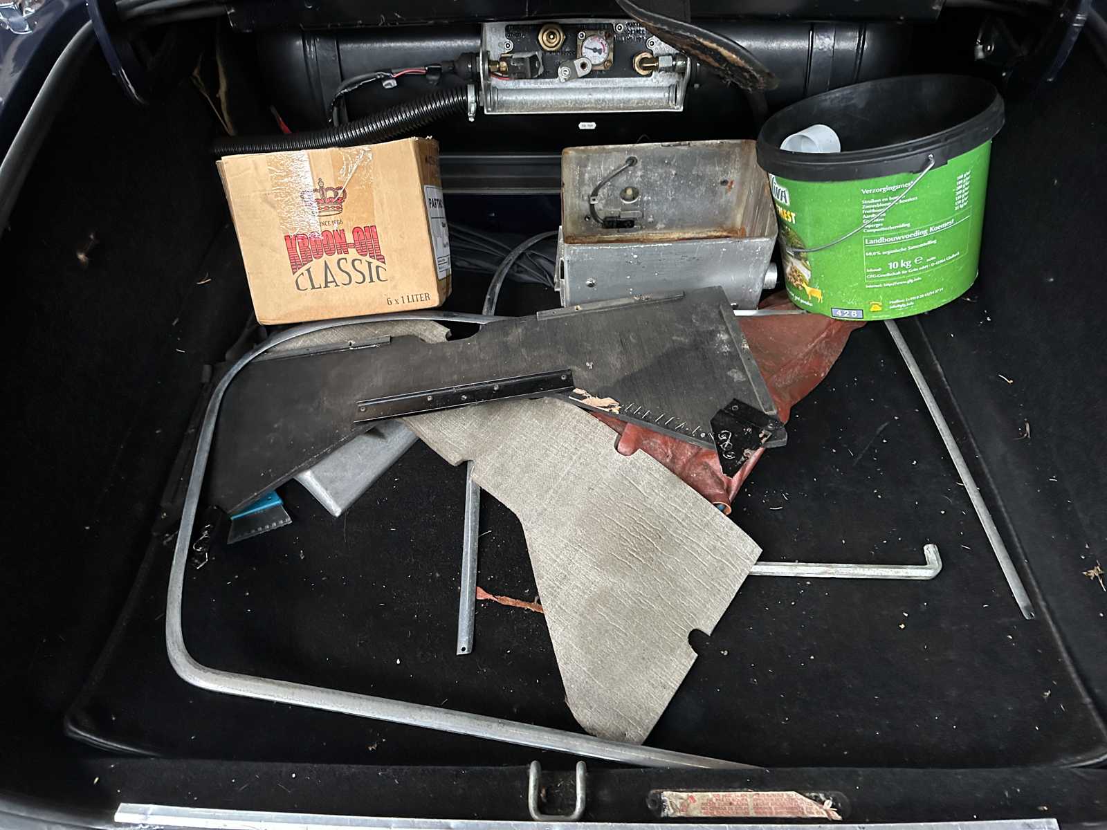 Jaguar XJ 5.3 V12 de Luxe 313 PS 1973, 94-YA-92