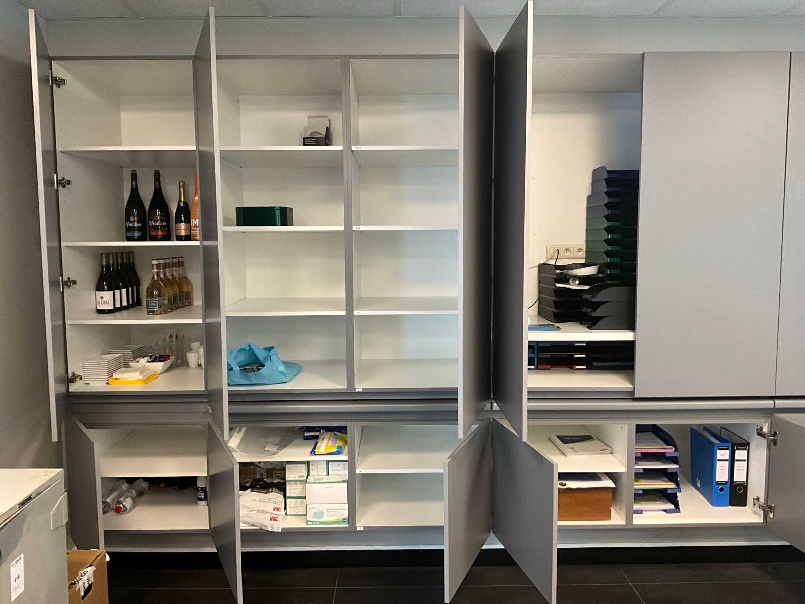 Large batch of office supplies (first floor)