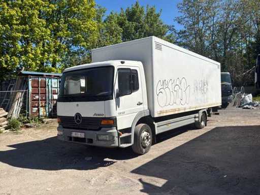 Mercedes Truck