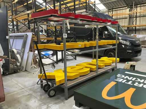 Transport carts (8x)