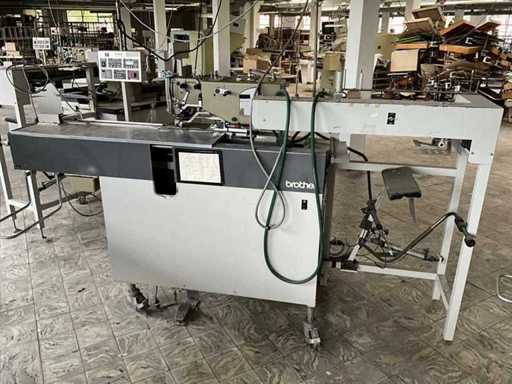 Brother BAS500 Knoopsgatenautomaat