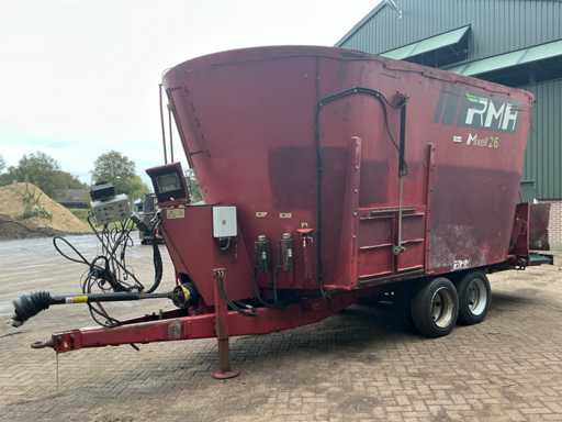 2011 RMH Mixell 26 Feed mixer