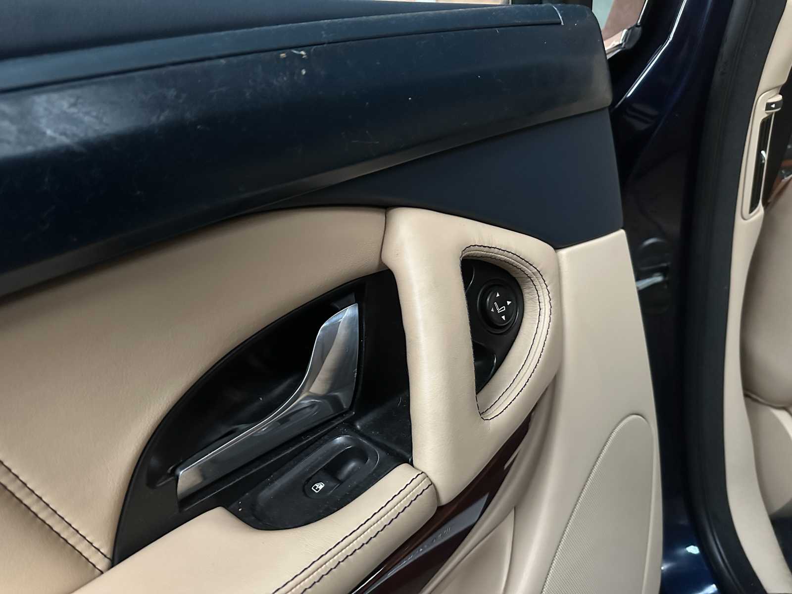 Maserati Quattroporte 4.2 V8 405pk 2009 Youngtimer