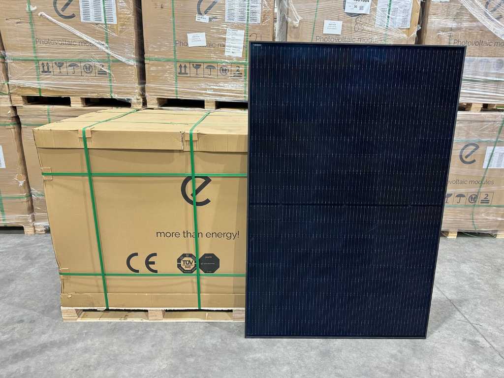 Exiom - set of 36 full black (410 wp) solar panels