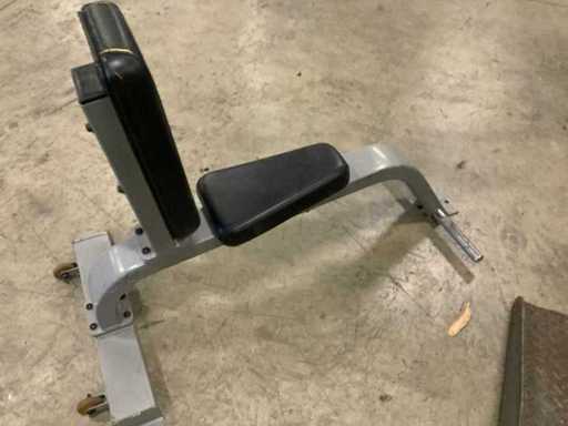 Precor utility bench Krachtstation