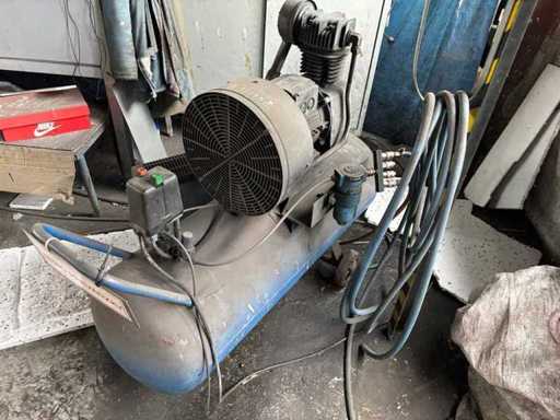 Zuigercompressoren - Orlik - PKS 17/150 - 2009