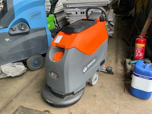 2024 Daewoo DAFL50A Scrubber Sweeper