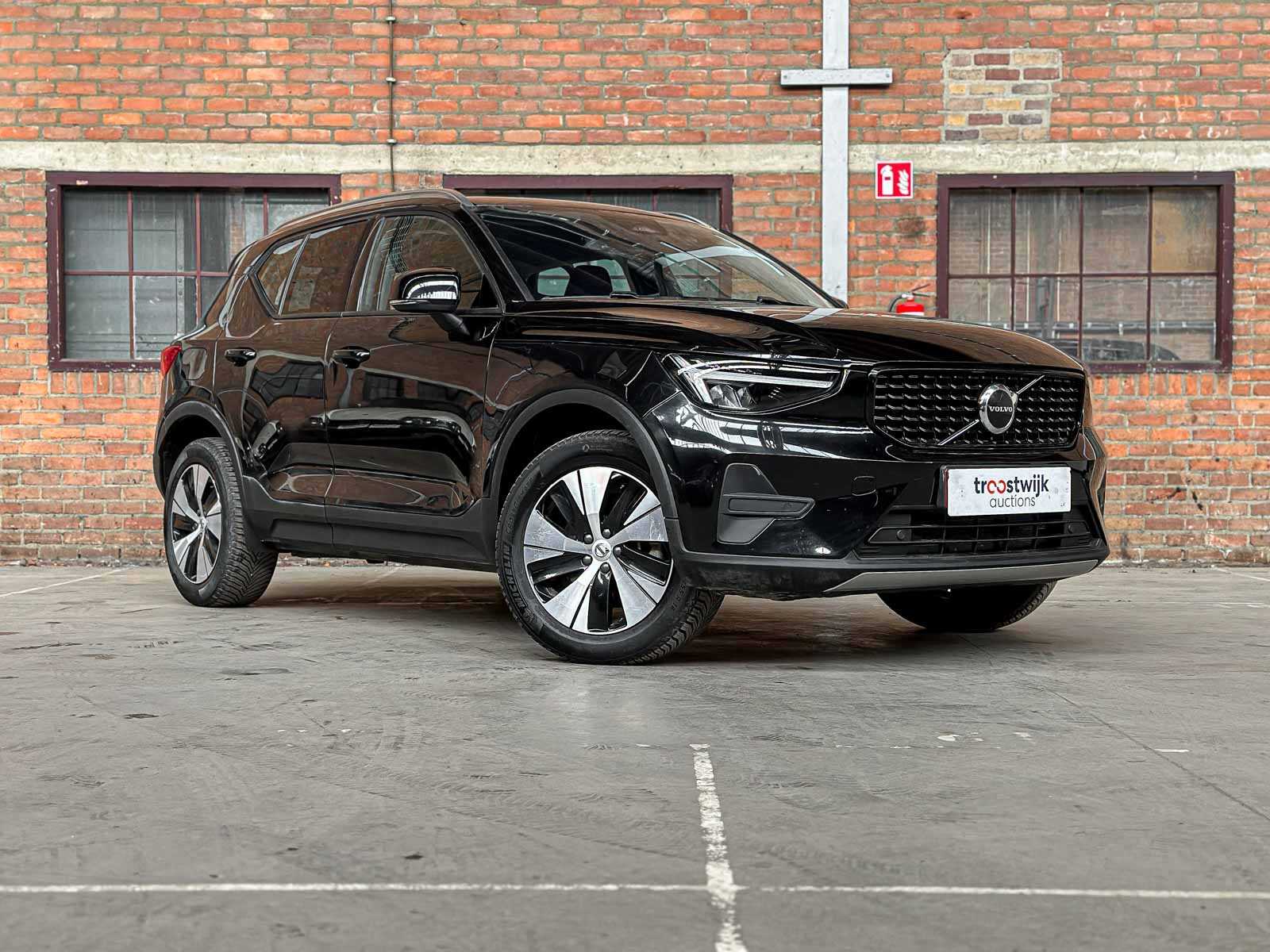 Volvo XC40 2.0 B3 Mild-Hybrid 163pk 2024