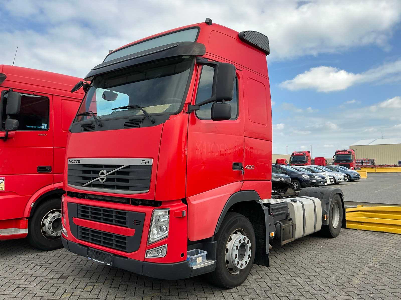2011 Volvo TR4x2 FM FH E5 Tractor Unit (74113-331)