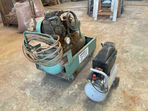 Air compressor (2x)