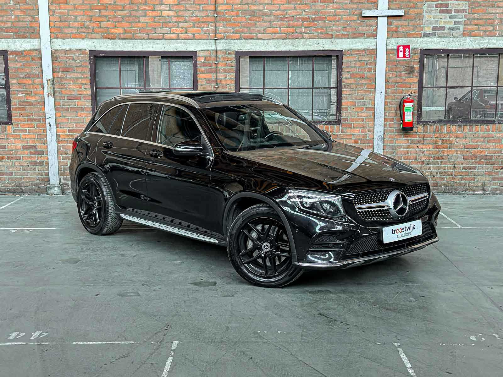 Mercedes-Benz GLC220 d 4Matic Edition 1 AMG 170pk 2016 GLC-klasse, RX-422-X