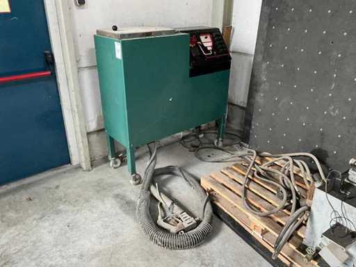 Mașină de etanșare hot melt