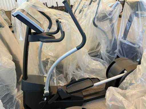 TECHNOGYM - Excite Synchro 700 Unity 2 - Black - Elliptical Trainer