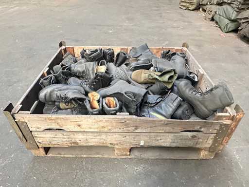 Batch verschiedener Schuhe