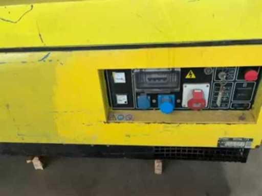 79eb5d04-f6fa-49cd-83f5-688f3215f5f8.mp4