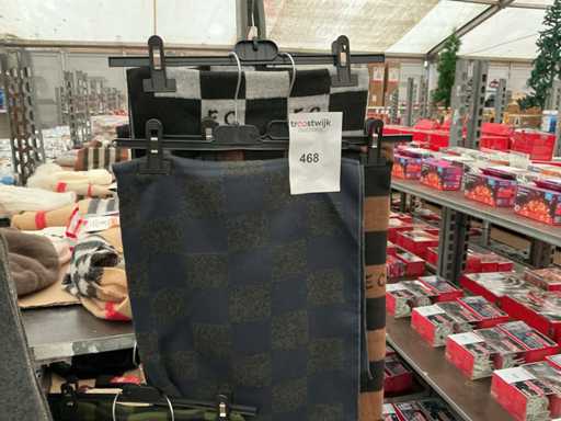 Schal aus Ziegenwolle. (3-fach)